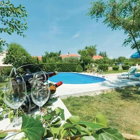 In Zadar/zadar Riviera 8086